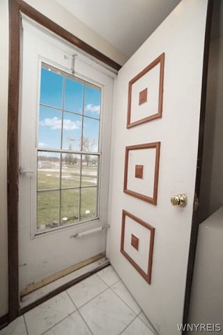 2974 Walck Drive, Wheatfield, NY 14120