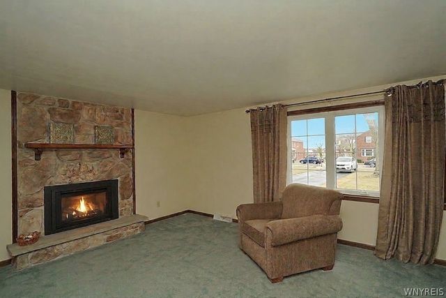 2974 Walck Drive, Wheatfield, NY 14120