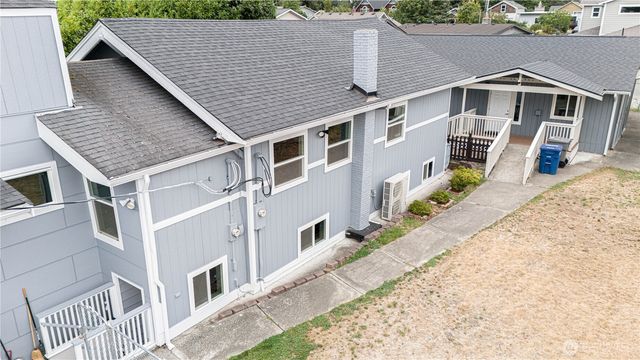 1022 SW 151st Street, Burien, WA 98166