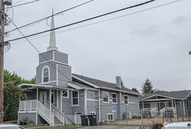 1022 SW 151st Street, Burien, WA 98166