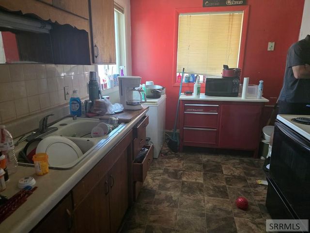 280-282 W 16th Street, Idaho Falls, ID 83402