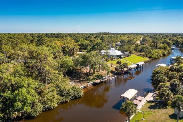 456 Mccabe Street, Port Charlotte, FL 33953