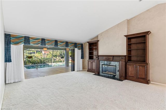 12423 McGregor Woods CIR, Fort Myers, FL 33908