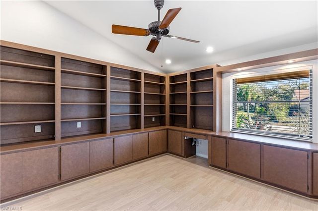 12423 McGregor Woods CIR, Fort Myers, FL 33908