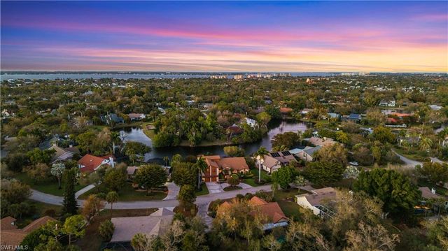 12423 McGregor Woods CIR, Fort Myers, FL 33908