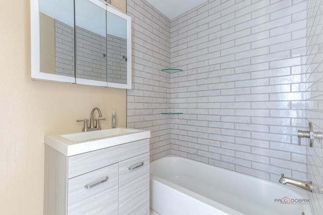 6614 S Wabash Avenue, Chicago, IL 60637