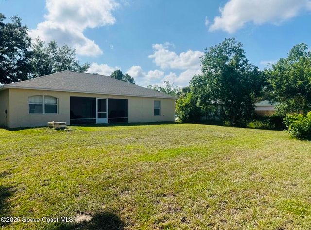 1072 Flintlock Avenue SE, Palm Bay, FL 32909
