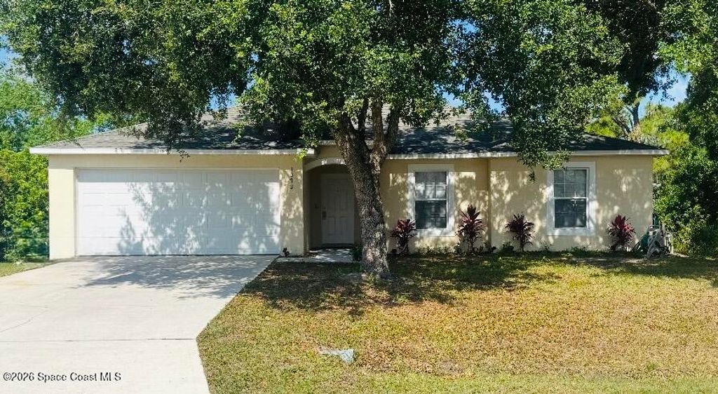 1072 Flintlock Avenue SE, Palm Bay, FL 32909