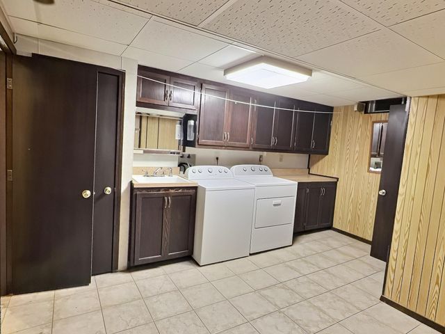 1501 W Lotus, Wichita, KS 67213