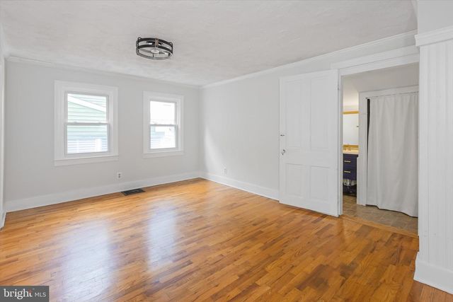 103 W HIGH ST, Shepherdstown, WV 25443