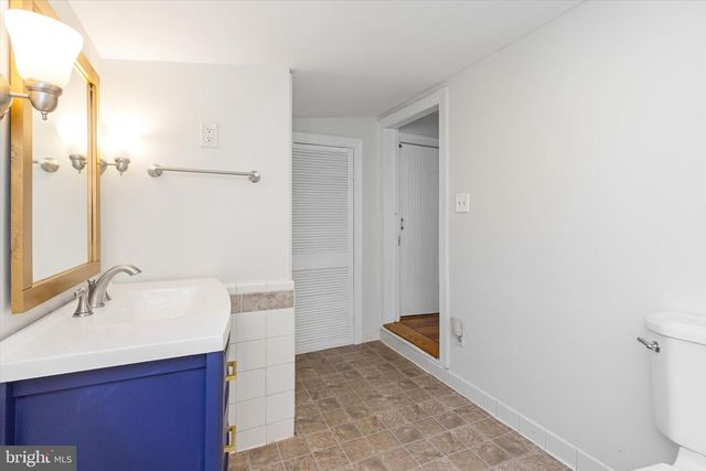 103 W HIGH ST, Shepherdstown, WV 25443