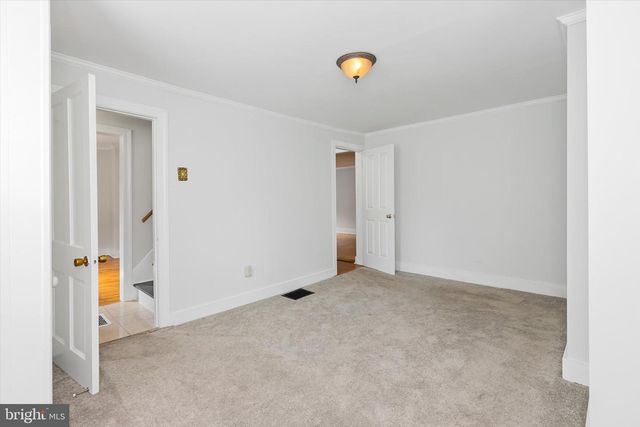 103 W HIGH ST, Shepherdstown, WV 25443