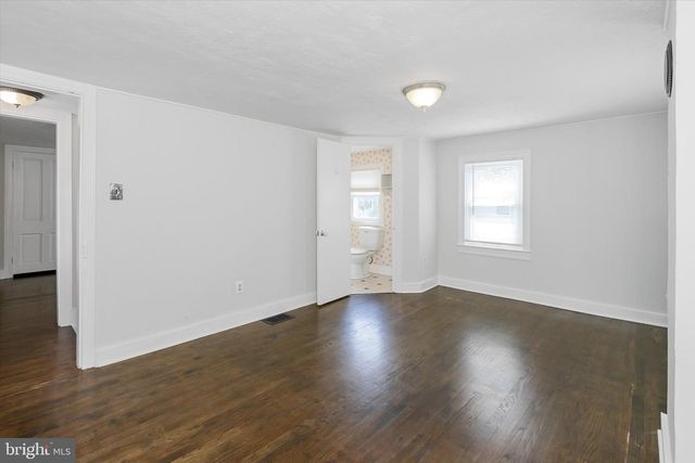 103 W HIGH ST, Shepherdstown, WV 25443