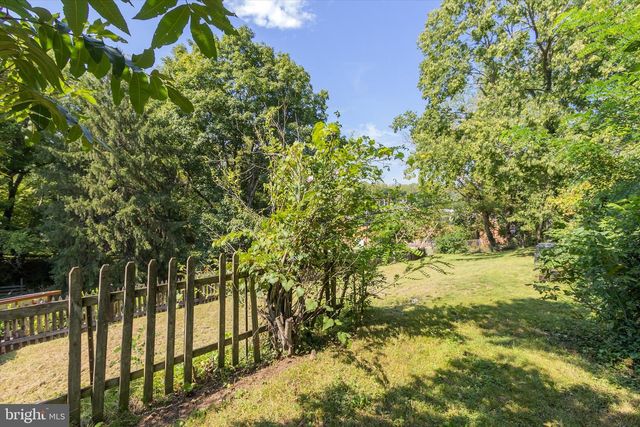 103 W HIGH ST, Shepherdstown, WV 25443