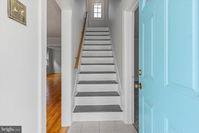 103 W HIGH ST, Shepherdstown, WV 25443