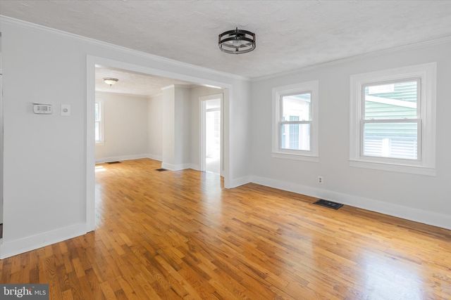 103 W HIGH ST, Shepherdstown, WV 25443
