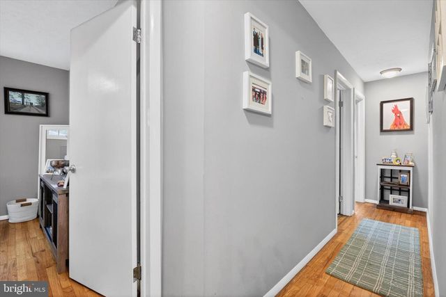 77 HILLSIDE CIR, Camp Hill, PA 17011