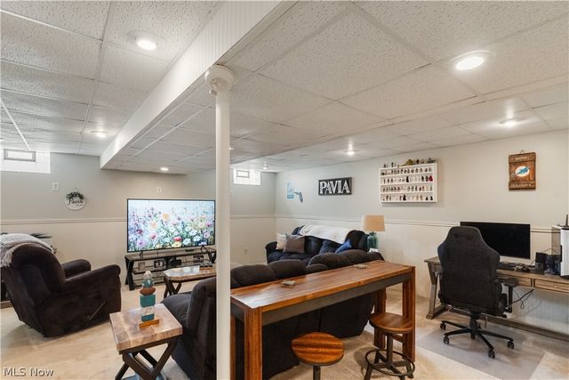 835 Johnny K Boulevard, Hubbard, OH 44425