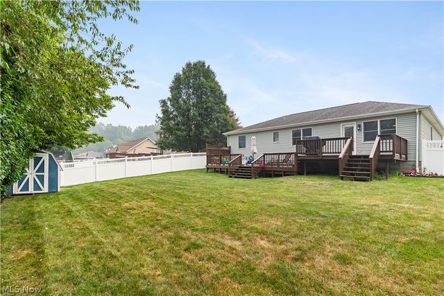 835 Johnny K Boulevard, Hubbard, OH 44425