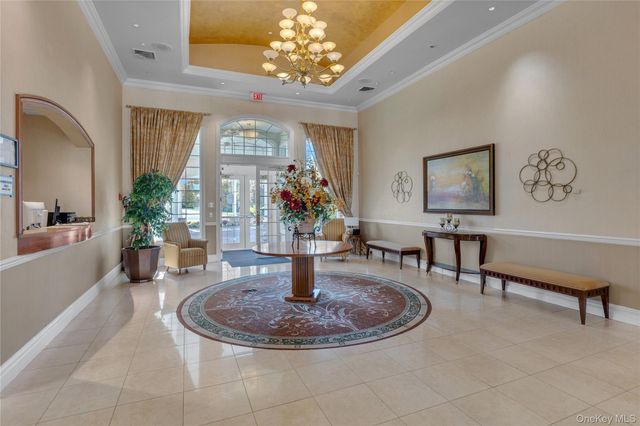 39 Hamlet Woods Drive, Saint James, NY 11780