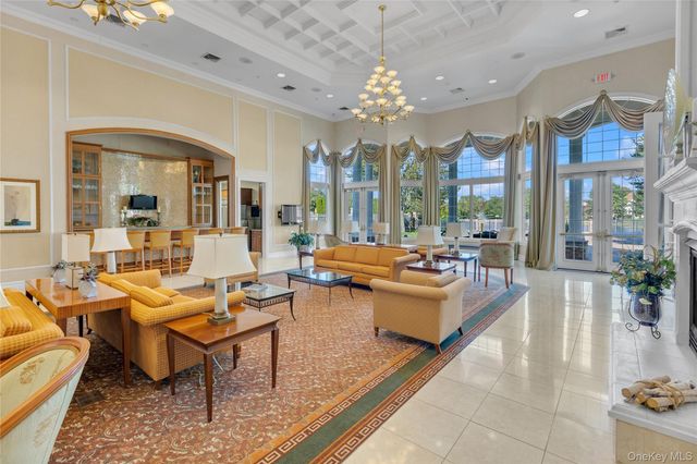 39 Hamlet Woods Drive, Saint James, NY 11780