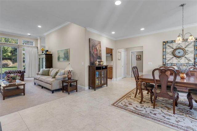 39 Hamlet Woods Drive, Saint James, NY 11780