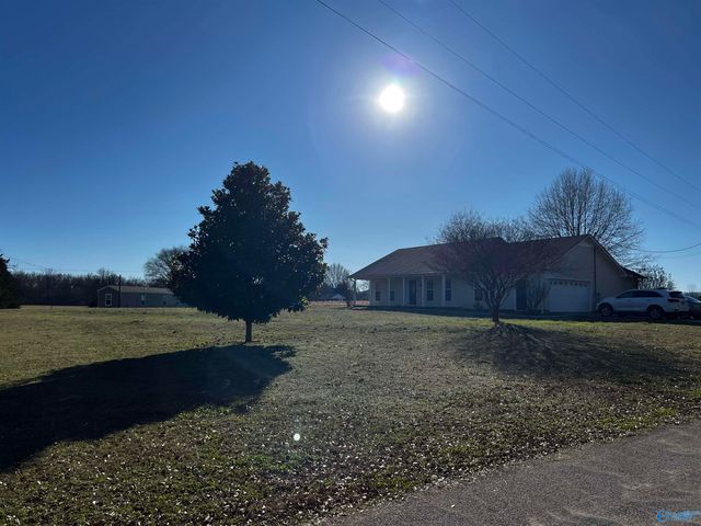 71 County Road 176, Moulton, AL 35650