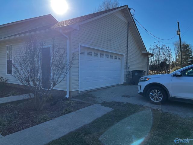 71 County Road 176, Moulton, AL 35650