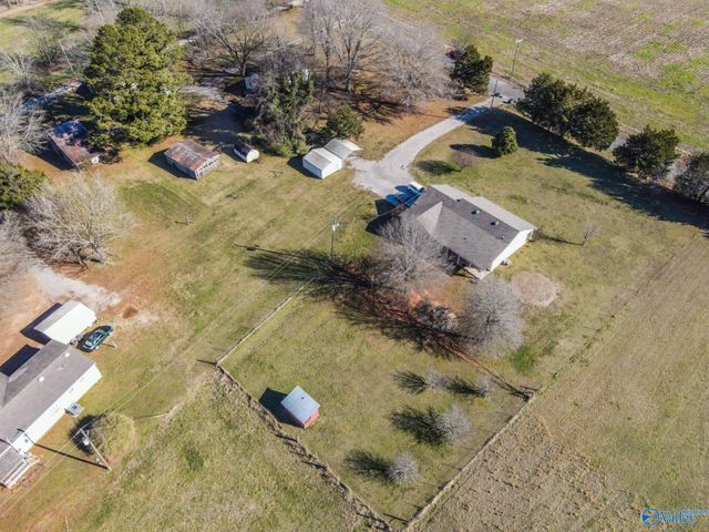 71 County Road 176, Moulton, AL 35650