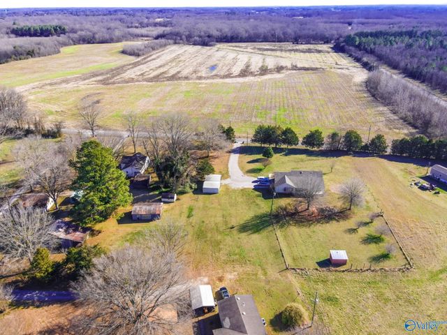71 County Road 176, Moulton, AL 35650