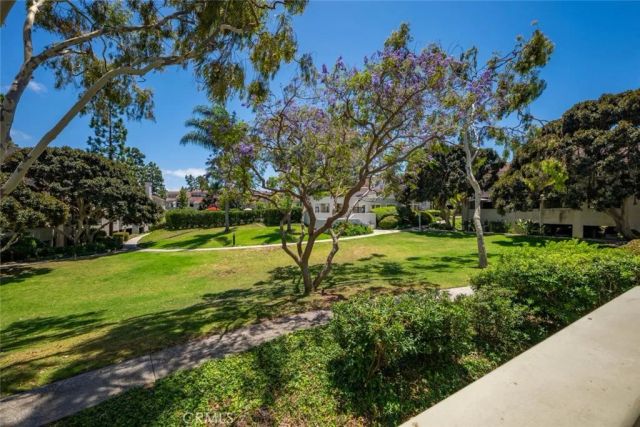 5146 Dorado Drive 106, Huntington Beach, CA 92649