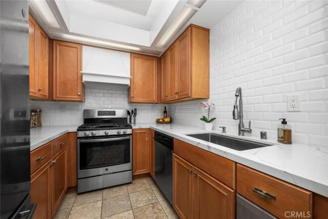 5146 Dorado Drive 106, Huntington Beach, CA 92649