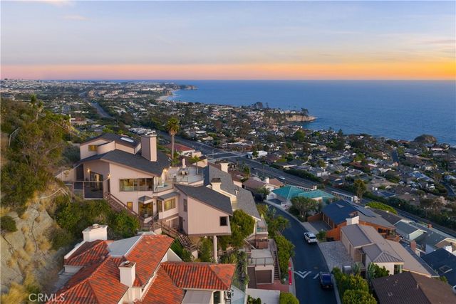 15 N Vista De Catalina, Laguna Beach, CA 92651