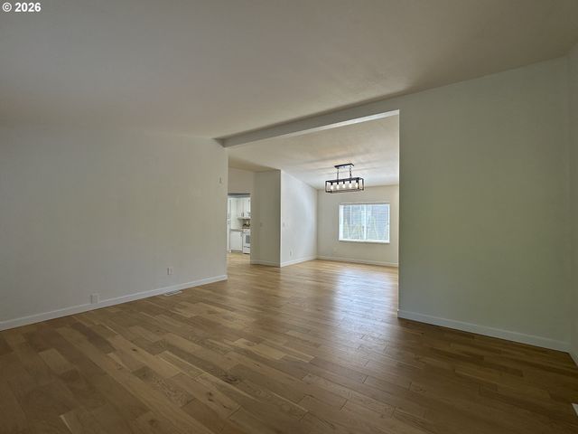 7617 Ne 54TH St, Vancouver, WA 98662