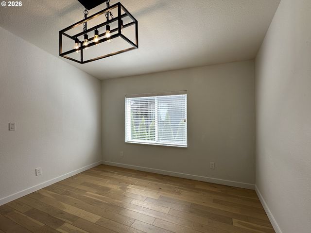 7617 Ne 54TH St, Vancouver, WA 98662