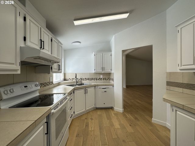 7617 Ne 54TH St, Vancouver, WA 98662