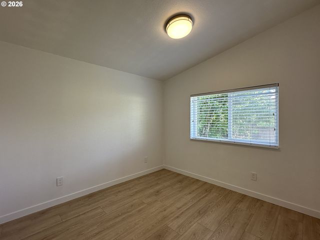 7617 Ne 54TH St, Vancouver, WA 98662