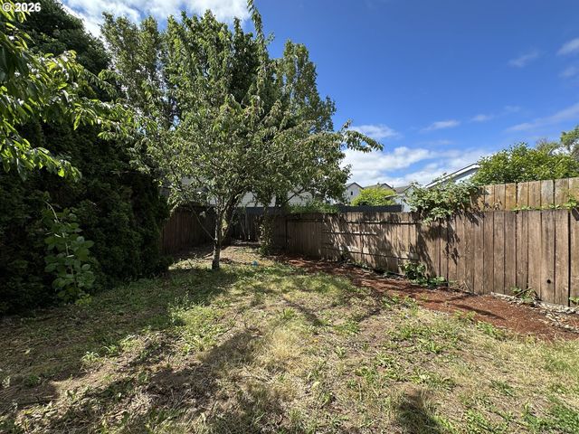 7617 Ne 54TH St, Vancouver, WA 98662