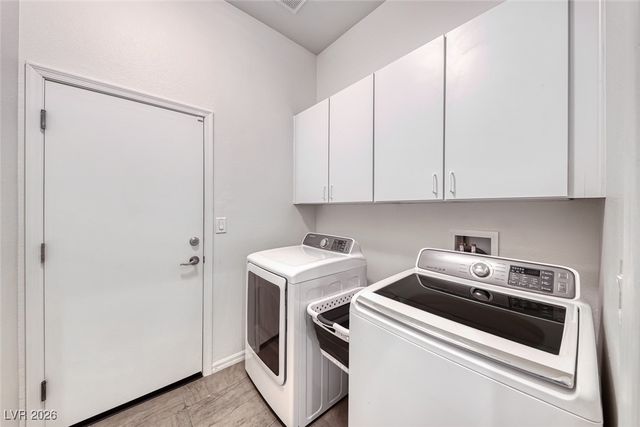 8 Weston Hills Road, Henderson, NV 89052