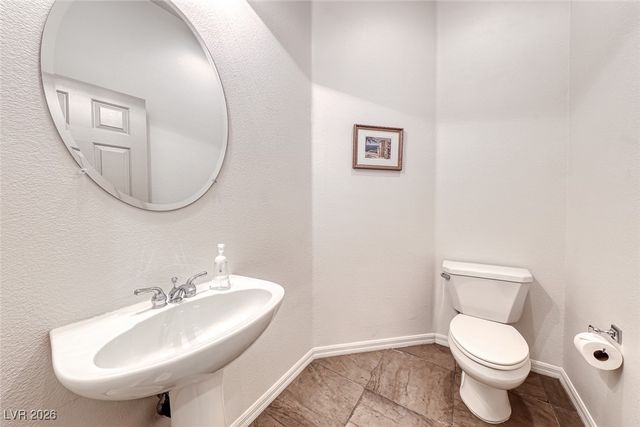 8 Weston Hills Road, Henderson, NV 89052