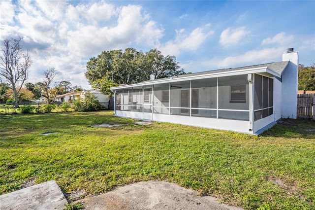 18 WILDWOOD DRIVE, Edgewater, FL 32132