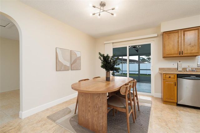 18 WILDWOOD DRIVE, Edgewater, FL 32132
