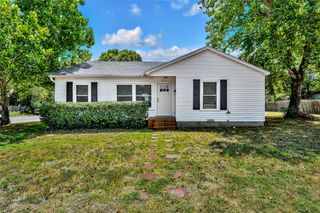 2800 Mckenzie Avenue, Waco, TX 76708