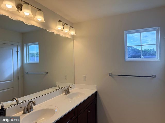 1921 BOULDER DR, Downingtown, PA 19335
