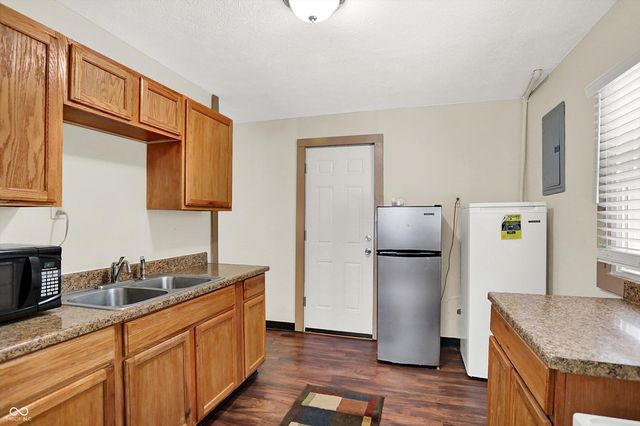 3135 N Temple Avenue, Indianapolis, IN 46218