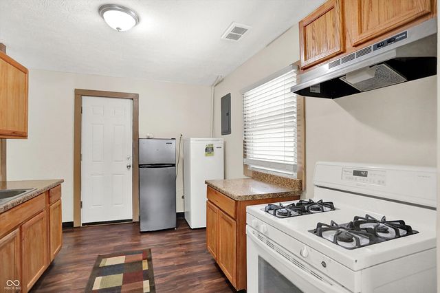 3135 N Temple Avenue, Indianapolis, IN 46218