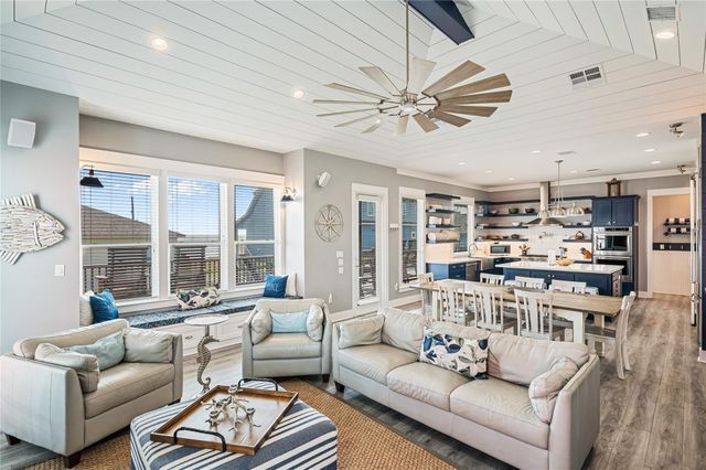 2576 Whitecap, Crystal Beach, TX 77650