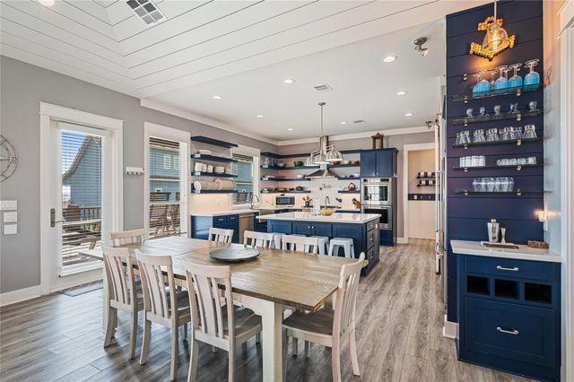 2576 Whitecap, Crystal Beach, TX 77650