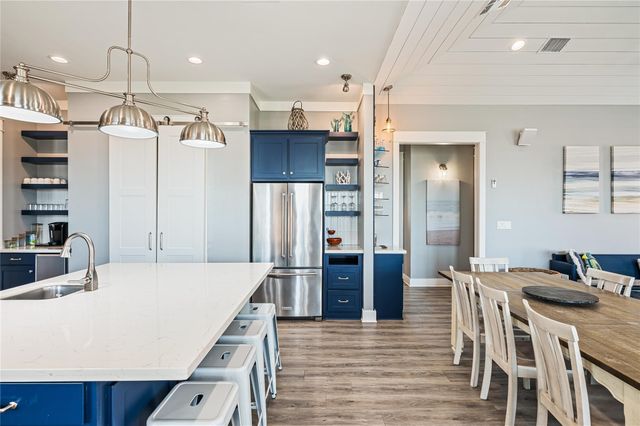 2576 Whitecap, Crystal Beach, TX 77650