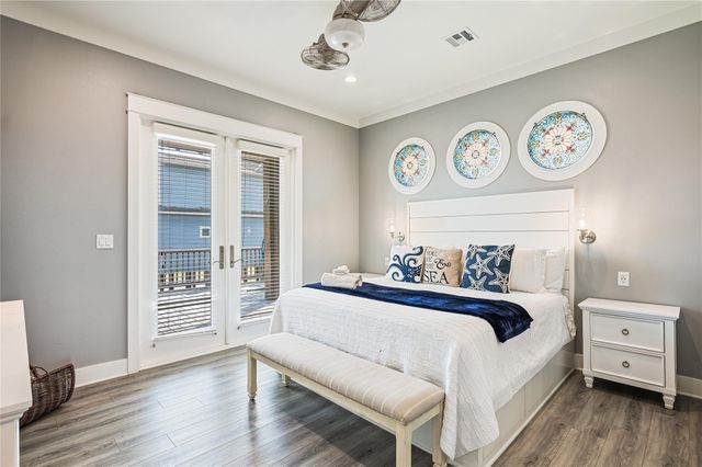 2576 Whitecap, Crystal Beach, TX 77650